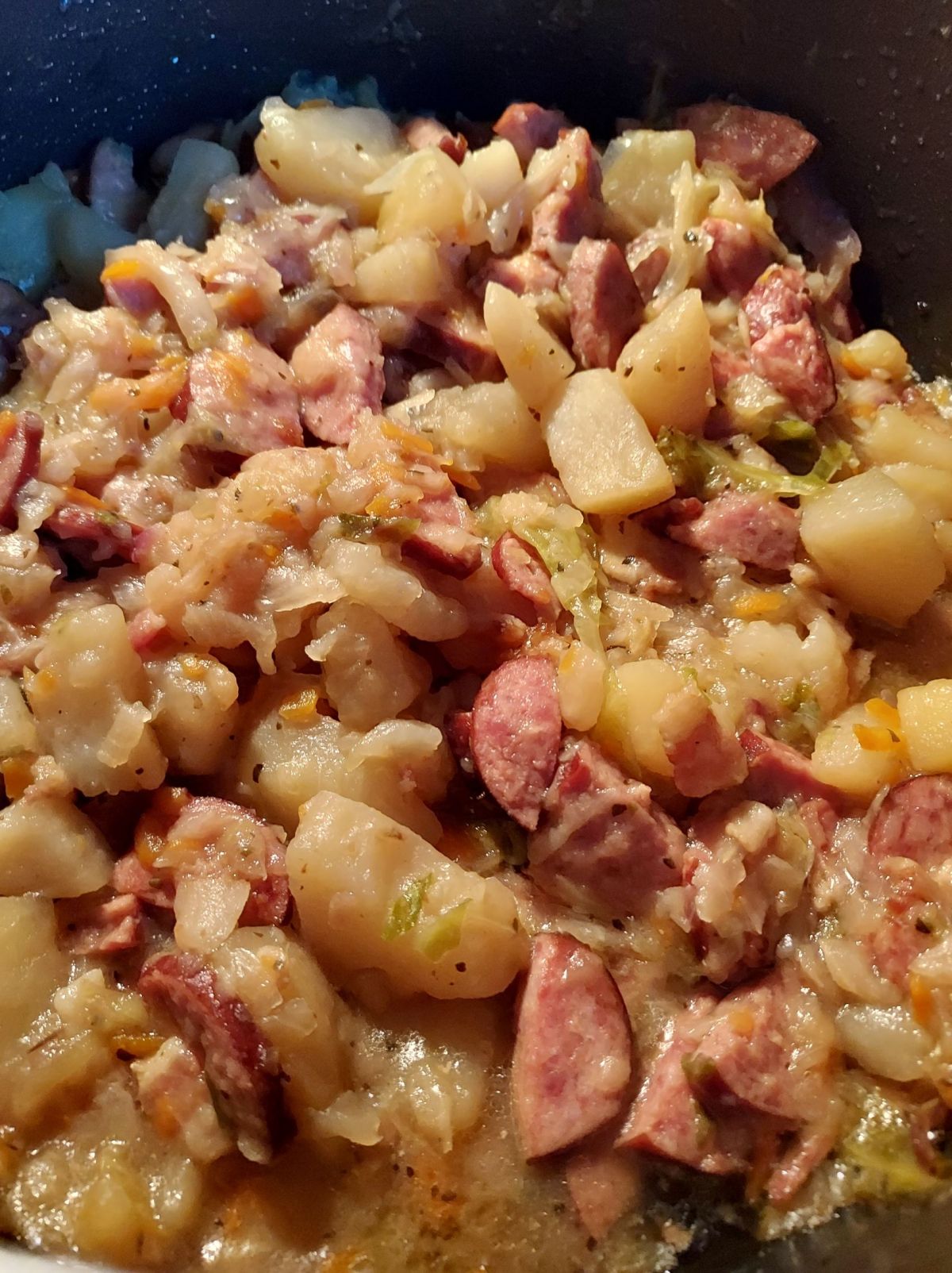 ONE POT DINNER with SAUSAGE, CABBAGE, AND&nbsp;POTATOES